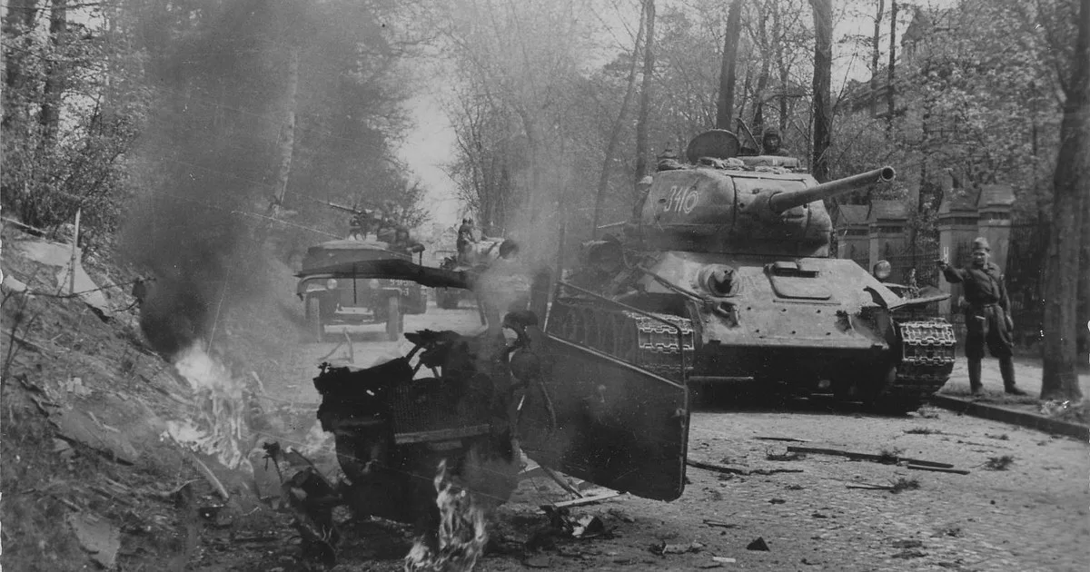 T-34/85: odpověď na Tiger, která se vyráběla i v Praze a Martině