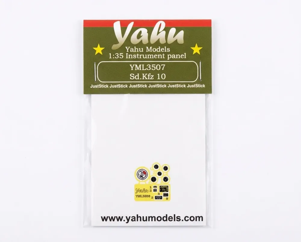 Předbarvená přístrojová deska Yahu Models YML3507 Sd.Kfz 10 v měřítku 1/35