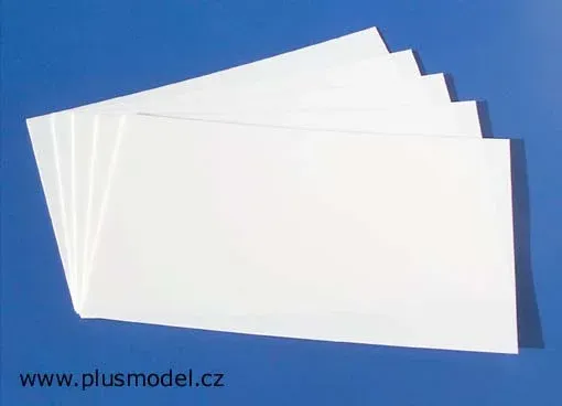 Styrenový arch Plus Model 074 o tloušťce 1,2 mm pro modelářský scratchbuilding