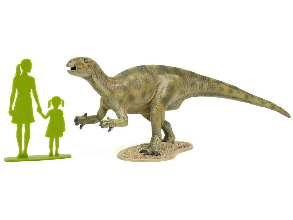 Stavebnice Tamiya 28502 Fukuisaurus 1/35 – model dinosaura na podstavci s terénem
