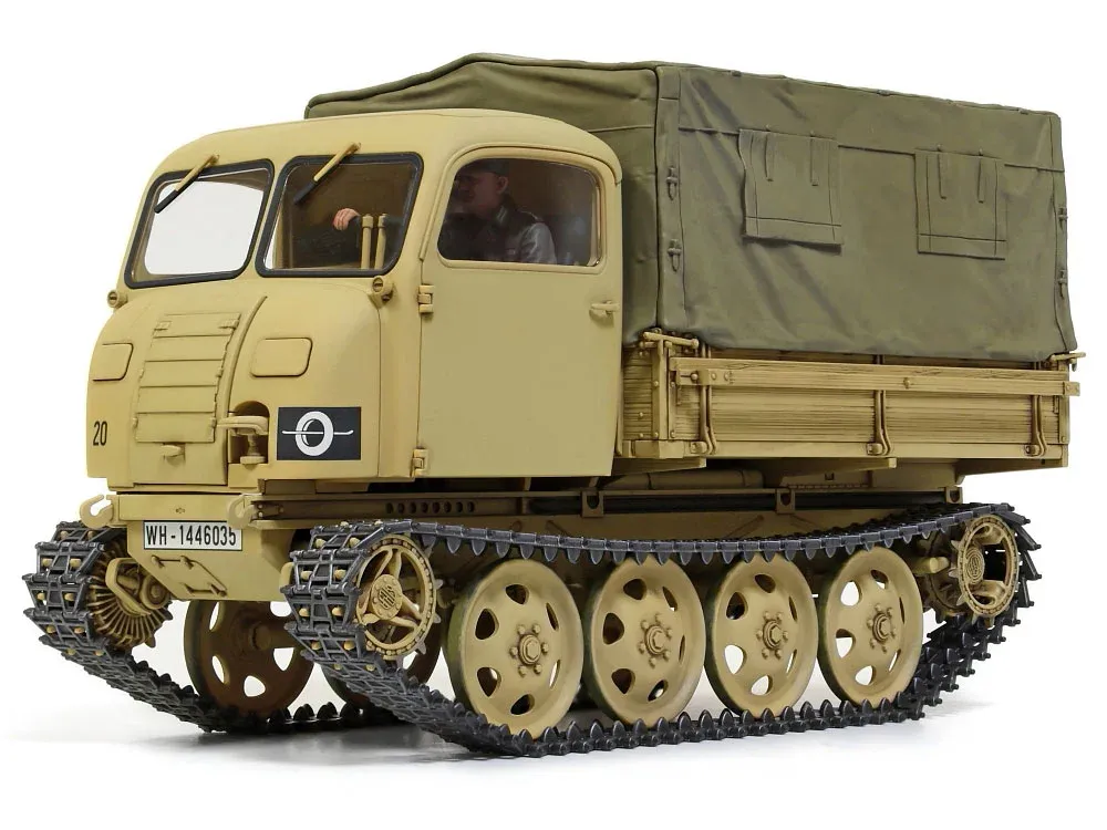 Krabice stavebnice Tamiya 35394 1/35 německý pásový tahač RSO/01