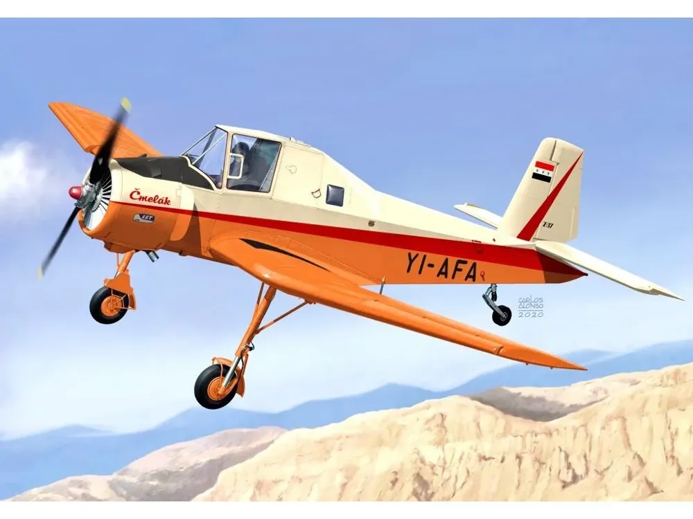 Krabice plastikové stavebnice Kovozávody Prostějov KPM0204 Zlín Z-37A Čmelák Export v měřítku 1/72