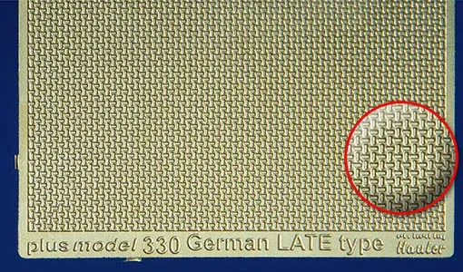 Leptaný plech Plus Model 330 German late 1/35 s reliéfem protismykového povrchu