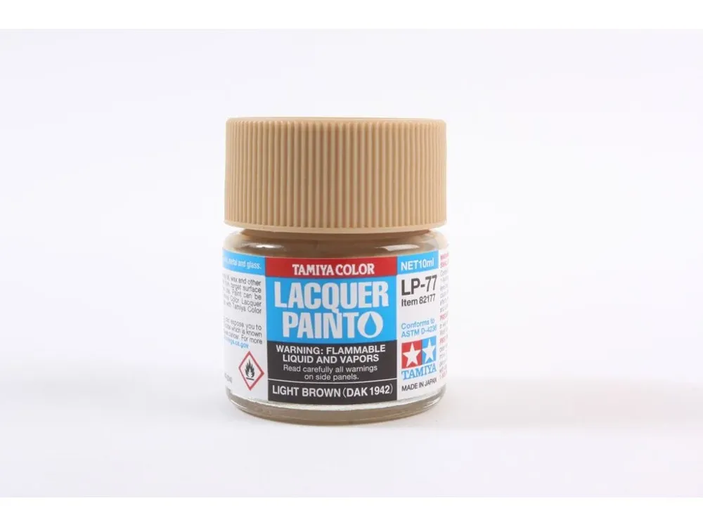 Skleněná lahvička lakové barvy Tamiya LP-77 82177 světle hnědá DAK 1942, 10 ml