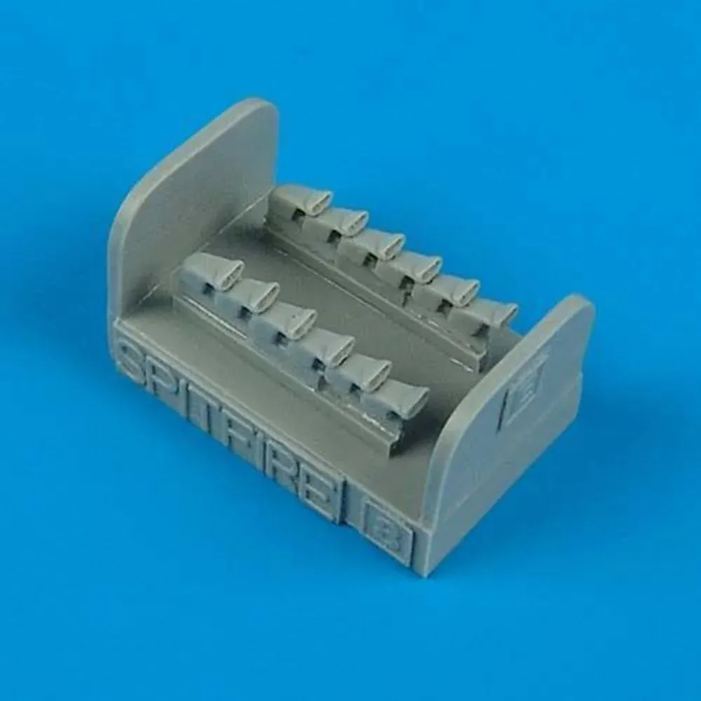 Resinové výfuky fishtail Quickboost QB72168 pro Spitfire Mk.VIII v měřítku 1/72