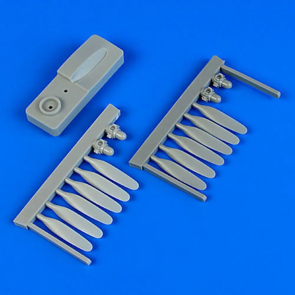 1/72 B-17 Flying fortress propellers w/tool - REVELL