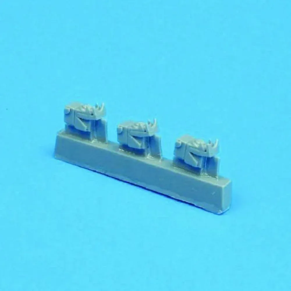Quickboost QB32006 zaměřovač Revi 16B 1/32, tři kusy náhradních dílů do kokpitu