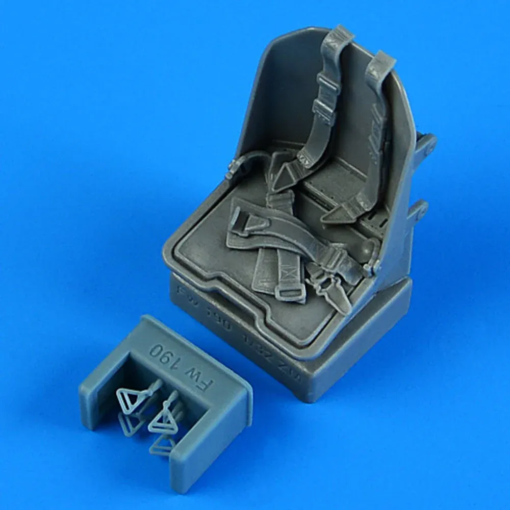 Resinová sedačka s pásy Quickboost QB32333 pro Fw 190A/F/D v měřítku 1/32