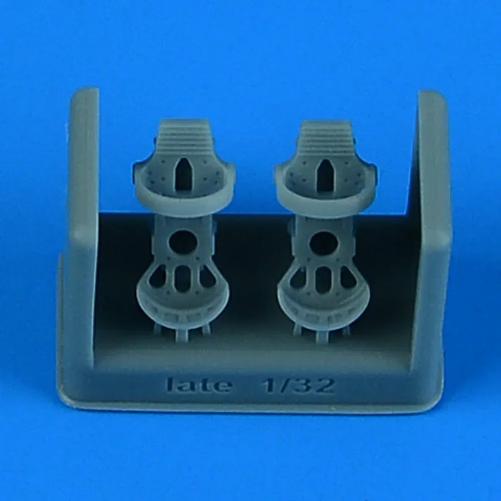 Resinová detailní sada Aires Quickboost QB32335 pedály Luftwaffe v měřítku 1/32
