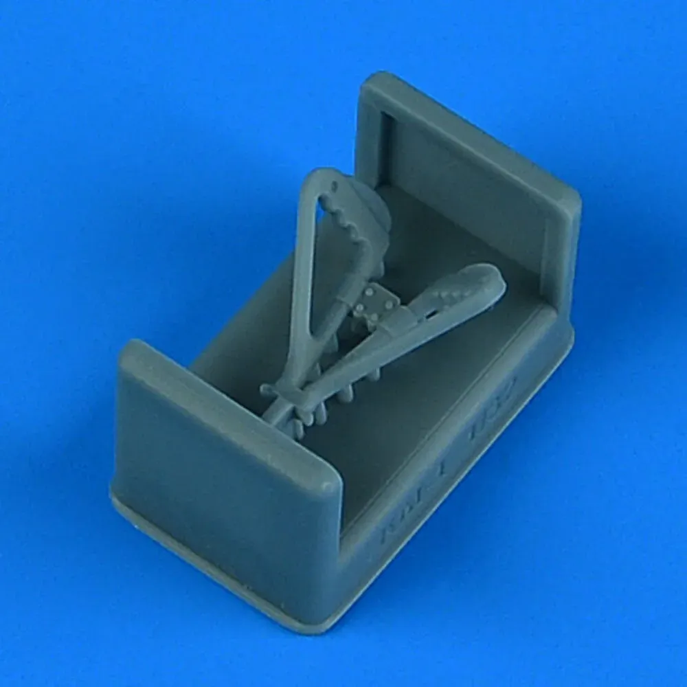 Resinové díly Aires Quickboost QB32336 — madla vystřelovací sedačky KM-1/KM-1M v měřítku 1/32