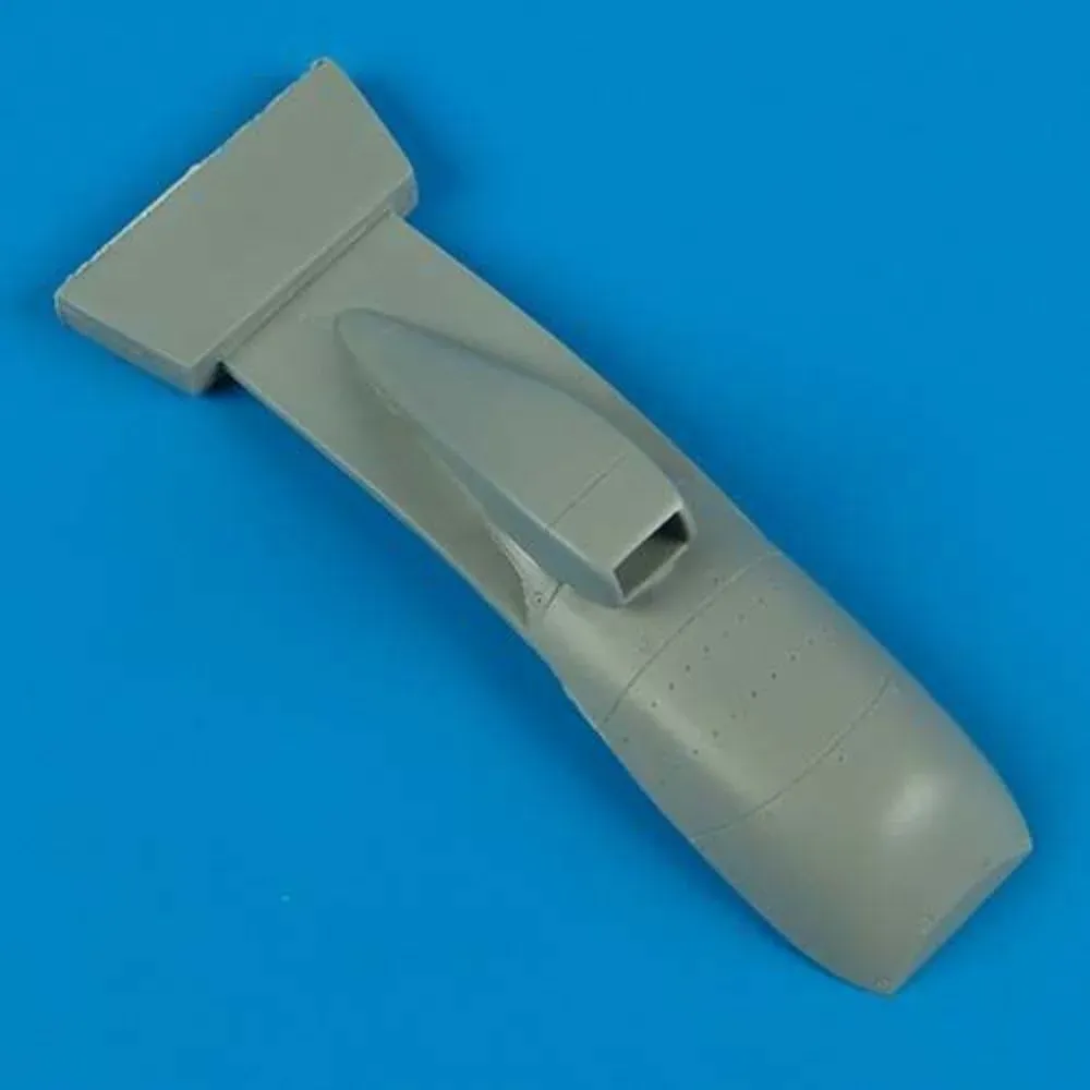 Quickboost QB48212 náhradní kryt motoru pro Spitfire Mk. Vb Trop v měřítku 1/48