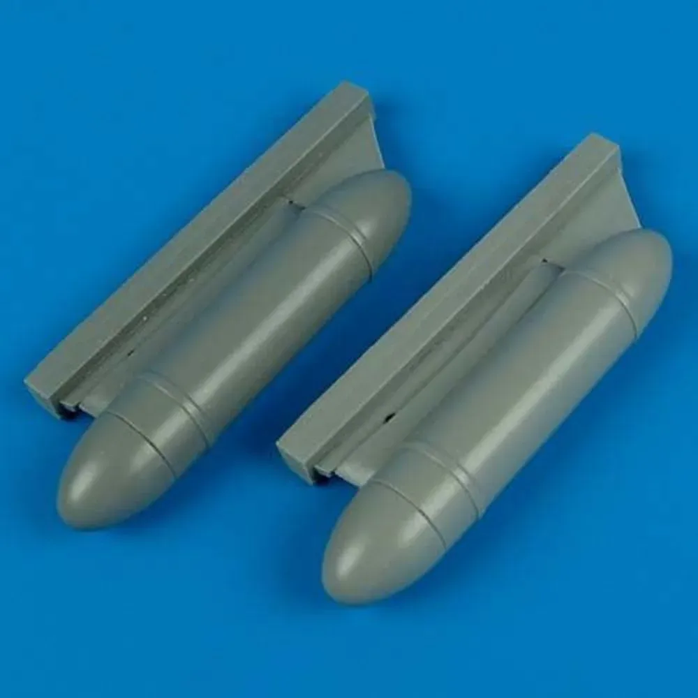 Resinová přídavná palivová nádrž Quickboost QB48259 pro Hawker Hurricane 1/48