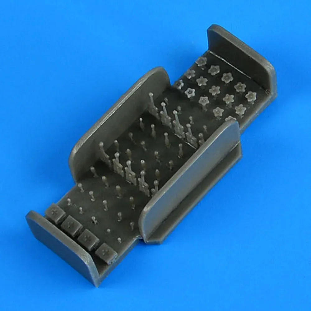 Resinové díly Aires Quickboost QB48992 – ovládací prvky kokpitu ruských letadel 1/48