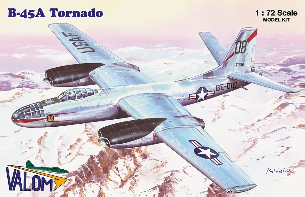 Krabice stavebnice Valom 72120 North American B-45A Tornado v měřítku 1/72