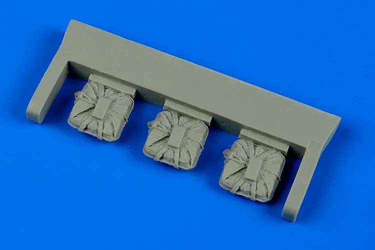 Resinové díly Aires 480113 padáky Luftwaffe 2. světové války v měřítku 1/48