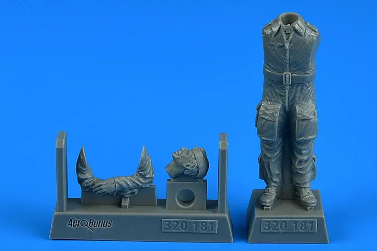 Figurka německého pilota Luftwaffe Aires 320181 v měřítku 1/32