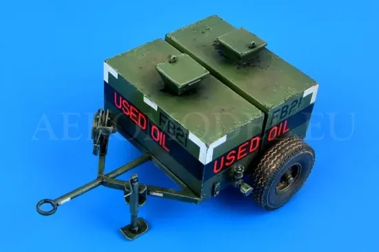 Resinový doplněk Aires 320041 olejový bowser USAF 150 galonů v měřítku 1/32
