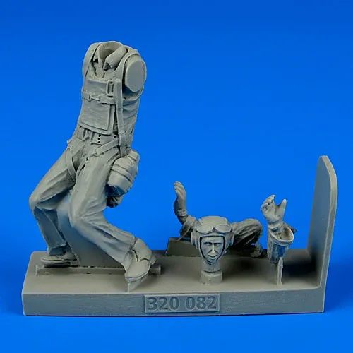 Figurka Aires 320082 pilot U.S. Marines z 2. světové války v měřítku 1/32