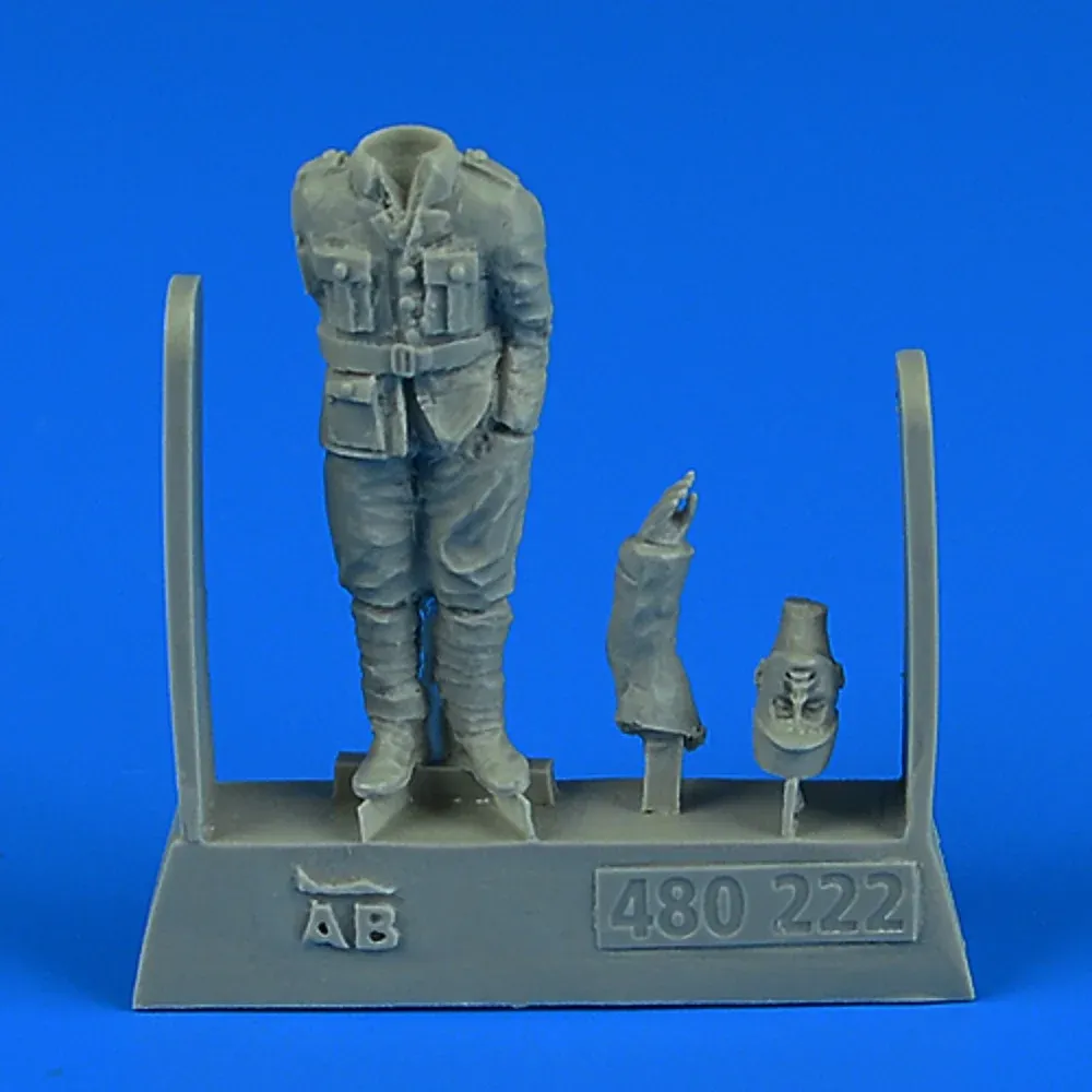 Resinová figurka Aires Aerobonus 480222 francouzský pilot 1. světové války v měřítku 1/48
