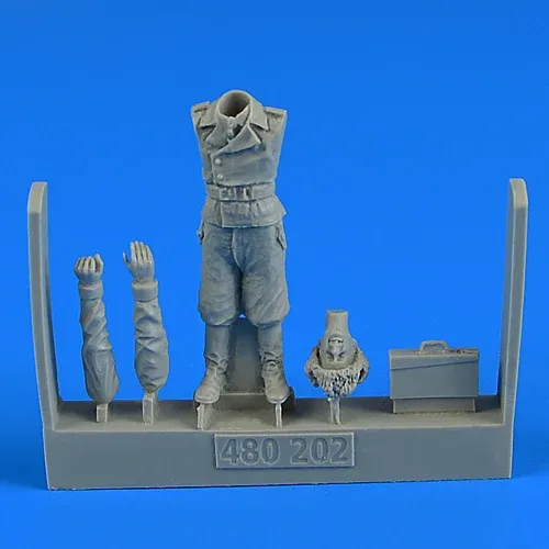 Figurka Aires 480202 německá pěchota 2. světové války v měřítku 1/48