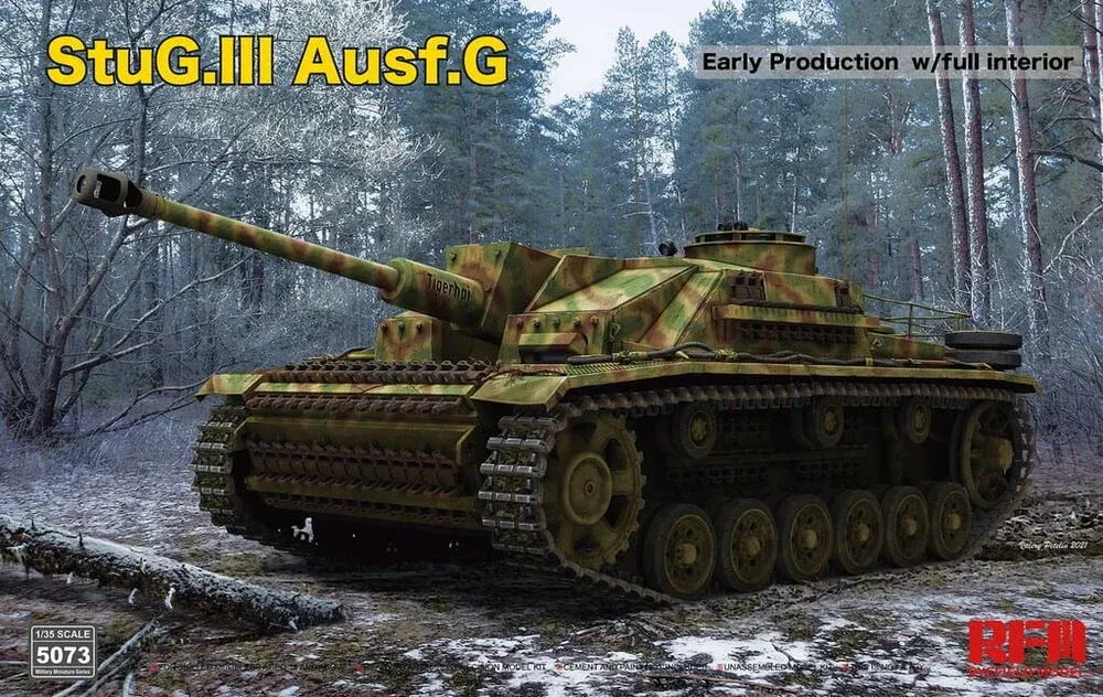 Krabice plastikové stavebnice Rye Field Model RFM-5073 StuG. III Ausf. G Early Production v měřítku 1/35