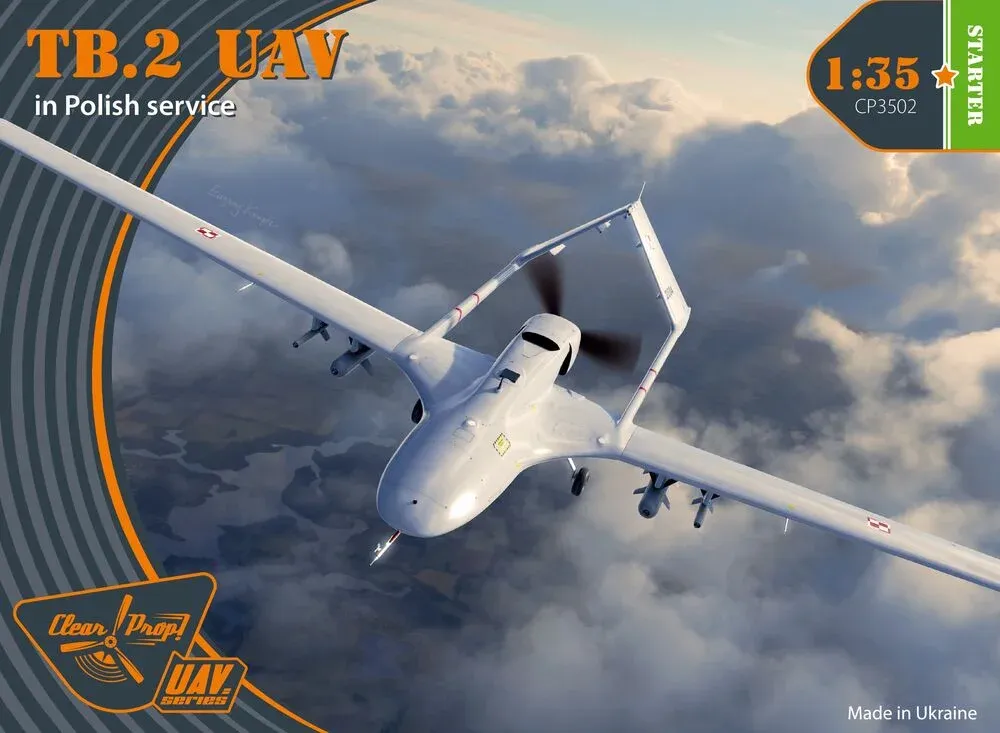 Krabice stavebnice Clear Prop CP3502 TB.2 UAV v polských službách v měřítku 1/35