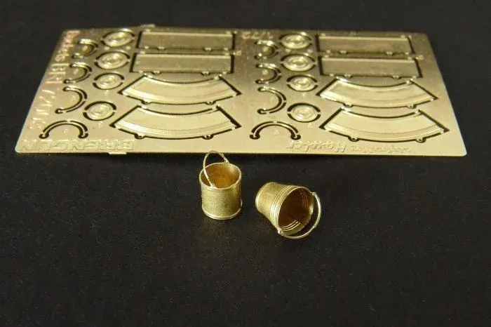 Fotolepty Brengun BRL72003 kbelíky v měřítku 1/72, leptaný kovový plát