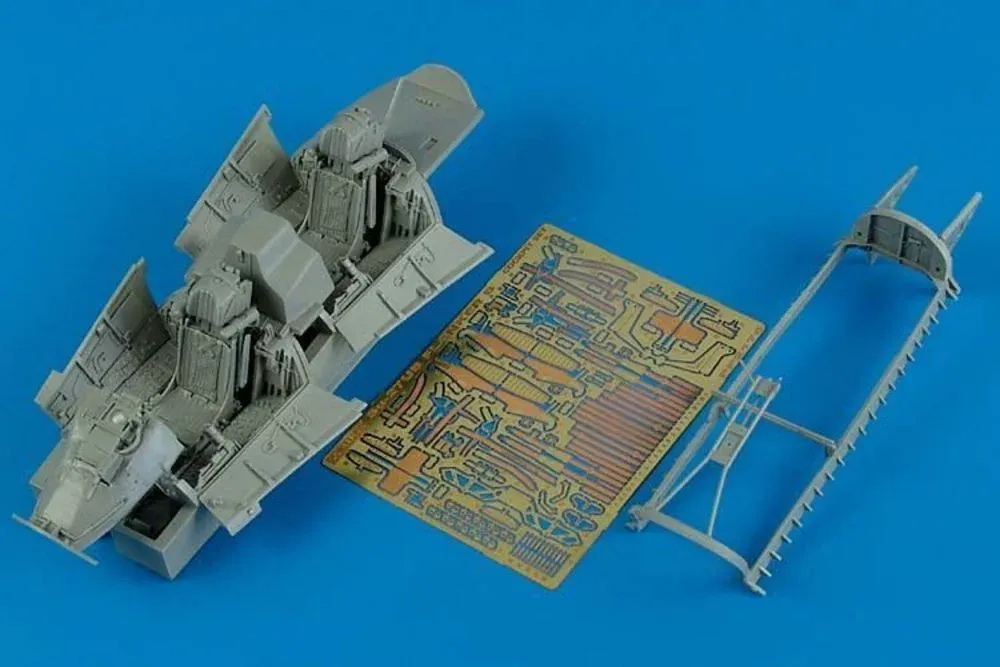Kokpitová sada Aires 2176 pro Su-27UB Flanker C v měřítku 1/32 (stavebnice Trumpeter)