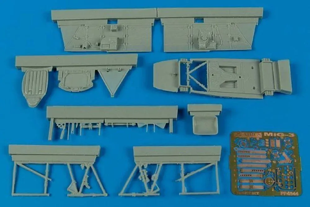 Resinový set kokpitu Aires 4544 pro MiG-3 v měřítku 1/48 (Trumpeter)