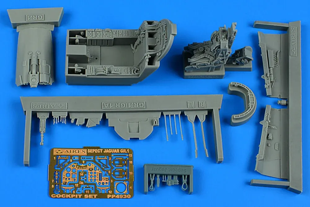 Resinový kokpit Aires 4930 Sepecat Jaguar GR.1 1/48 – odlitky sedačky a panelů kabiny