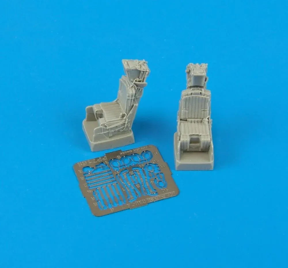 Resinové vystřelovací sedačky Aires 7169 Martin-Baker GRU-7A 1/72 pro F-14A