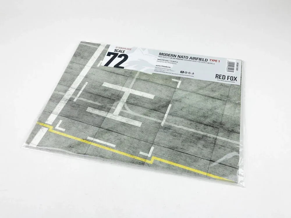 Podstavec pro diorámata Red Fox Studio RFSDB-72001, plocha letiště NATO 1/72, 300×230 mm