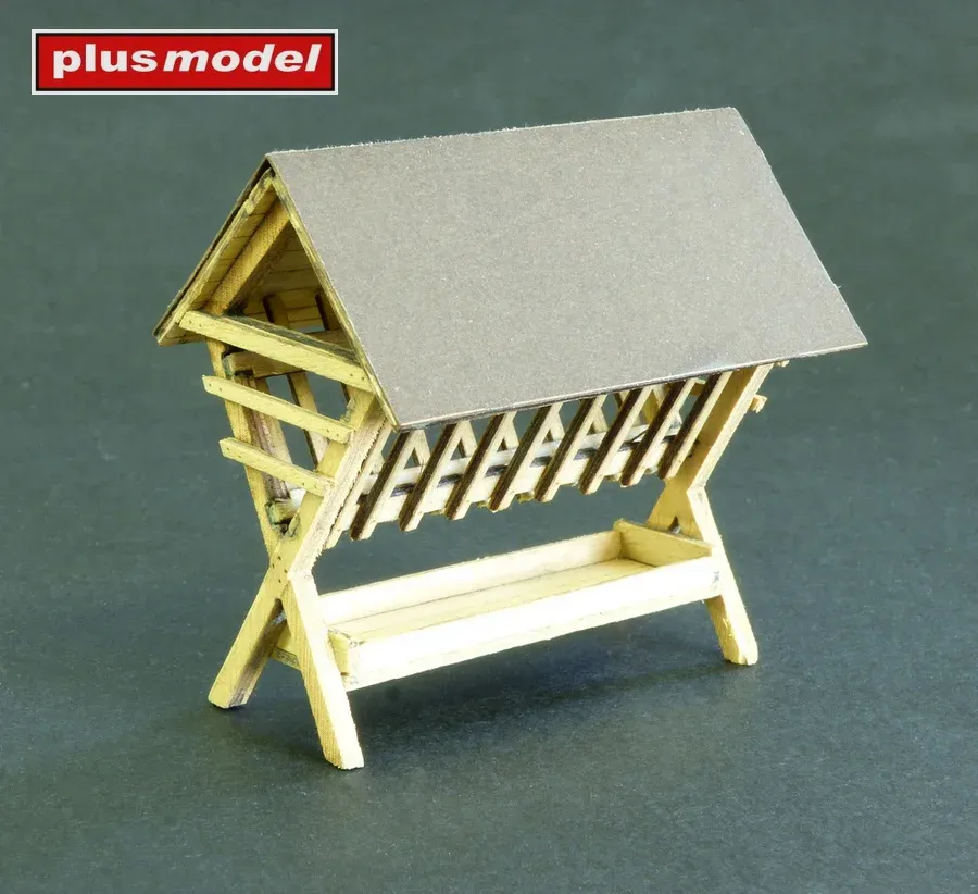 Stavebnice Plus Model 248 krmelec 1/35 – laserem vyřezávané dřevěné aršíky