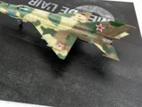 Podložka pro diorama Red Fox Studio RFSDB-48028 s potiskem asfaltu a nápisem ARMÉE DE L'AIR, 1/48 — obrázek 4