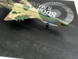 Diorámová podložka Red Fox Studio RFSDB-48027 1/48 s asfaltem a znakem finského letectva, 380×320 mm — obrázek 4