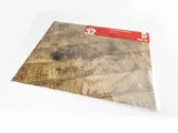 Výstavní podložka Red Fox Studio RFSDB-32007 1/32 s potiskem hnědých dřevěných prken, 380 × 320 mm