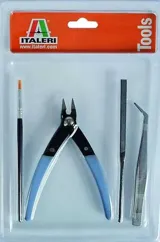 Italeri 50830 sada modelářského nářadí – štětec, řezáček, pilník a pinzeta v balení — obrázek 2