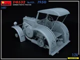 MiniArt 24007 německý silniční traktor D8532 Mod. 1950 (1/24)