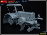 MiniArt 24007 německý silniční traktor D8532 Mod. 1950 (1/24)