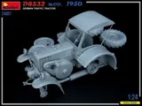 MiniArt 24007 německý silniční traktor D8532 Mod. 1950 (1/24)