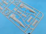 Krabice stavebnice ModelSvit Mirage IIIE/EZ v měřítku 1/72 s rámy plastových dílů — obrázek 10
