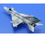 Krabice stavebnice Eduard 8231 MiG-21MF 1/48 ProfiPACK s vyobrazením stíhačky MiG-21MF — obrázek 41