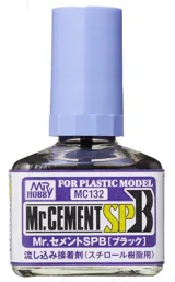 Gunze Mr. Cement SPB tekuté lepidlo na plast (40 ml)