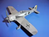 Krabice stavebnice Kovozávody Prostějov KPM0490 Focke-Wulf Fw 190A-2 v měřítku 1/72 — obrázek 7