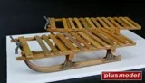 Resinová sada Plus Model 213 německé saně v měřítku 1/35 s dřevěnými prkýnky — obrázek 2