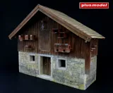 Stavebnice Plus Model 487 Venkovské stavení 1/35 – sádrové díly domu s dřevěnými doplňky — obrázek 2