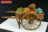 Resinová stavebnice Plus Model 513 zelinářský vozík v měřítku 1/35 s dřevěnými díly — obrázek 2