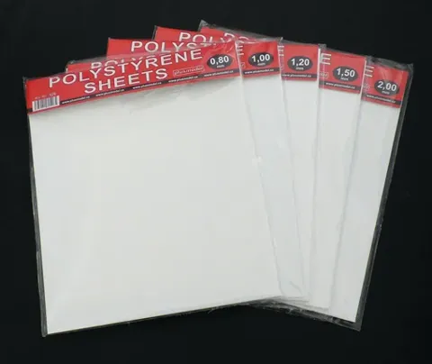Polystyrenové desky Plus Model 526 o tloušťce 0,8 mm, balení 2 kusy