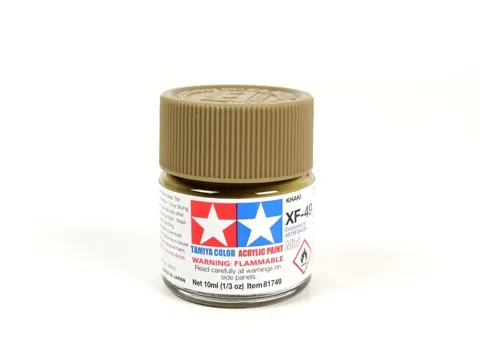 Skleněná lahvička akrylové barvy Tamiya Acrylic Mini XF-49 khaki matná, 10 ml