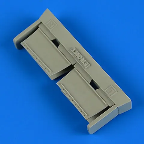 Resinové dveře kokpitu Quickboost QB32205 pro Bücker Bu 131 v měřítku 1/32